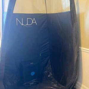 NUDA Canada Black Pop-Up Tent